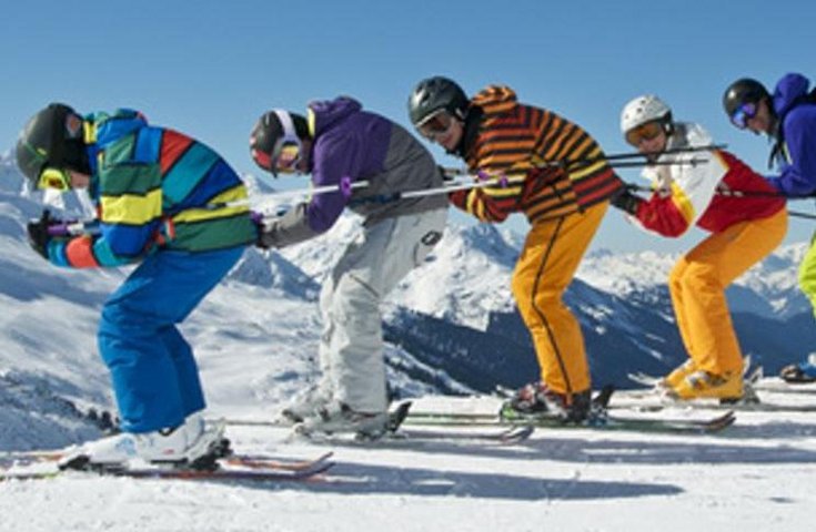 Aktiv Skischule Hochfügen Skifahren Schussfahren Skipiste Hochfügen