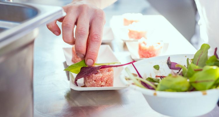 Fankhauser Schmankerl Pistenfood Zillertal Skifahren Tirol Kulinarik Winterurlaub 