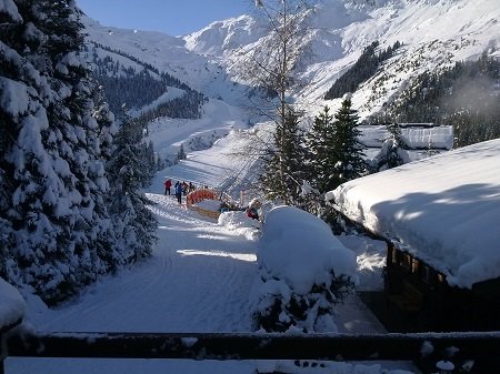 Hochfügen Zillertal Thaler Hütte Urlaub buchen Zimmer mieten