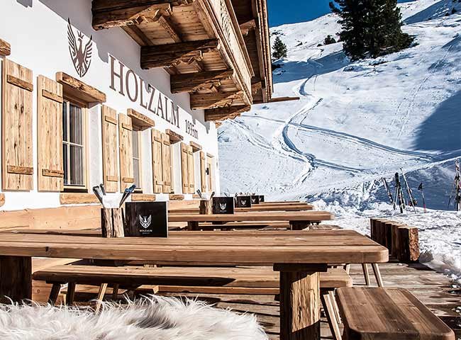 Holzalm Hochfügen Zillertaler Bergwelt Tiroler Rezepte Kulinarik   