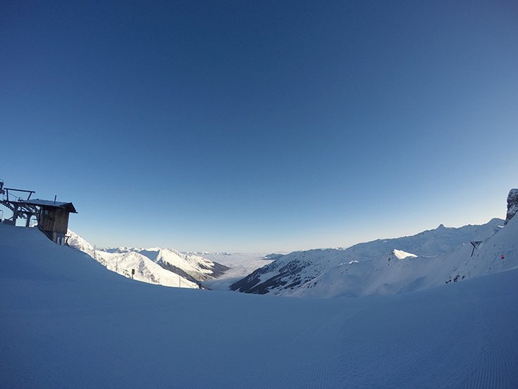 Skiparadies Hochfügen Skifahren Skiregion Zillertal Winter Private Piste        