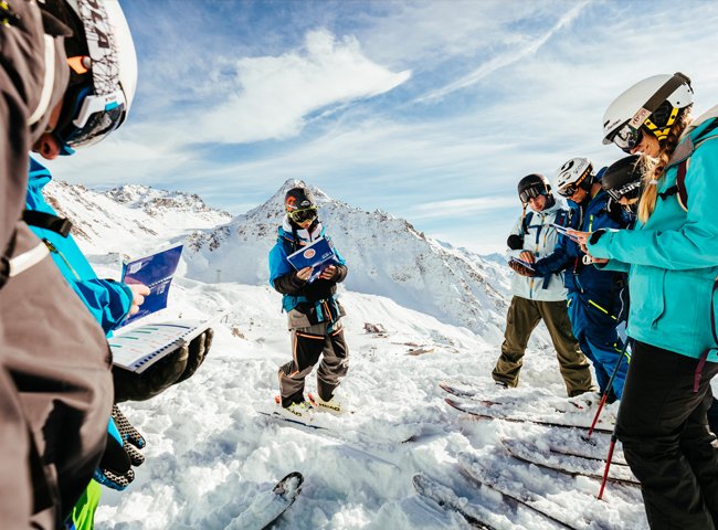 ISTA-Zertifizierung Tiefschnee Schneepraxis Lawinensicherheit Zillertal