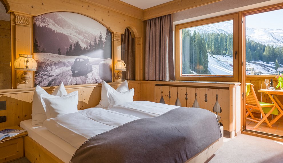 Hotel Almhof Suite Zillertal Übernachten Hochfügen Zweisamkeit     