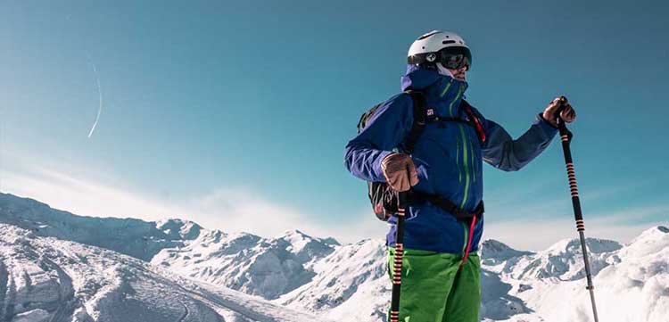 Zillertaler Alpen Freeriding Skigebiet Hochfügen Tiefschnee Skiregion Zillertal Powder