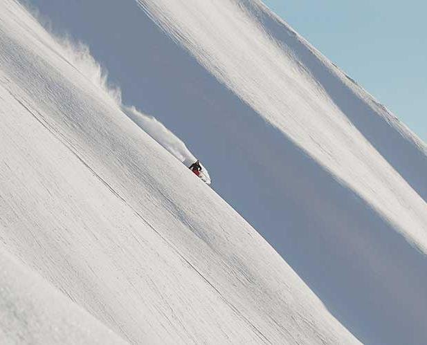 Heliskiing Vorbereitung Tiefschnee Zillertal Tirol Winter Urlaub