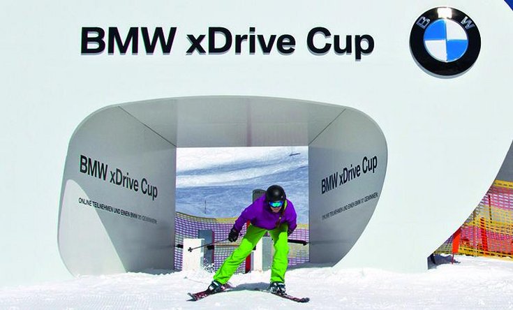 BMW xdrive Cup Skirennen Wettbewerb Skirennstrecke Hochfügen