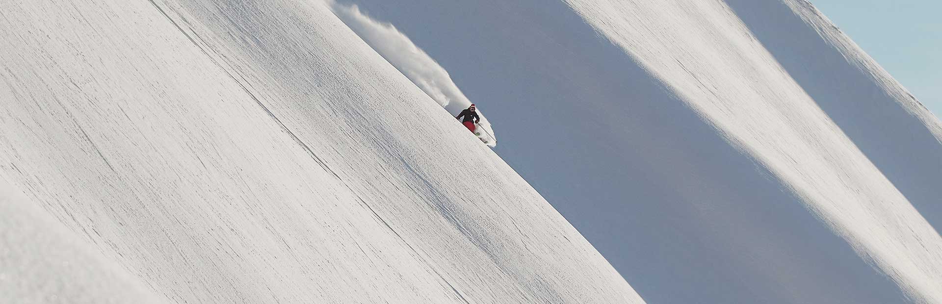 Hochfügen Zillertal Skifahren Pulverschnee