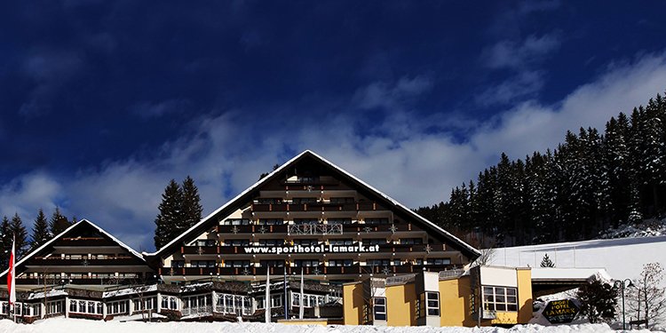 Hotel Lamark Skiregion Zillertal Bergregion Hochfügen Alexander Fankhauser       