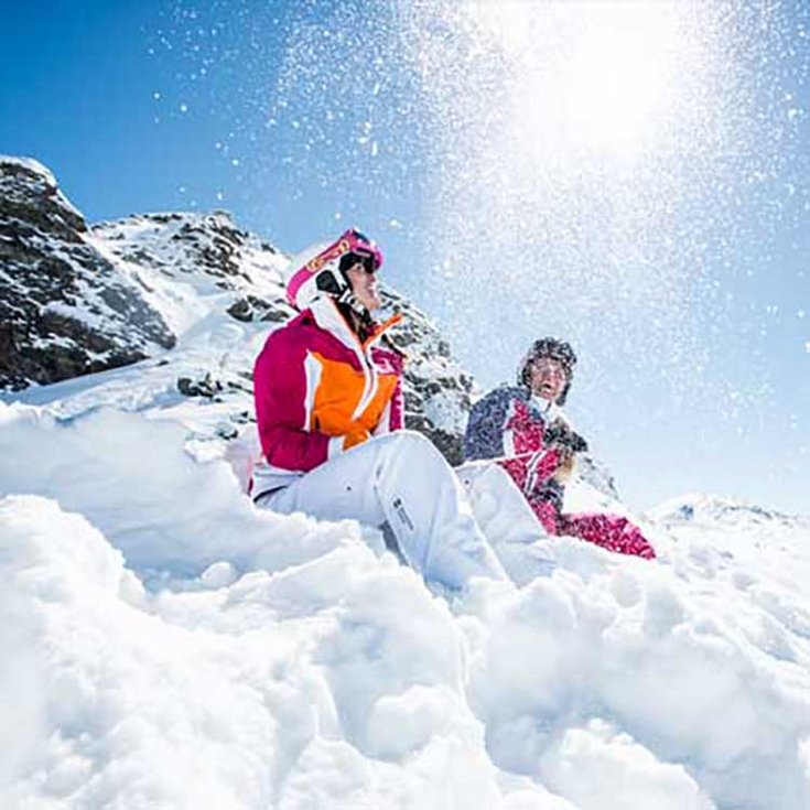 Skifahren Hochfügen Skiregion Zillertal Fitness Schnee Gesundheit Winterspaß 